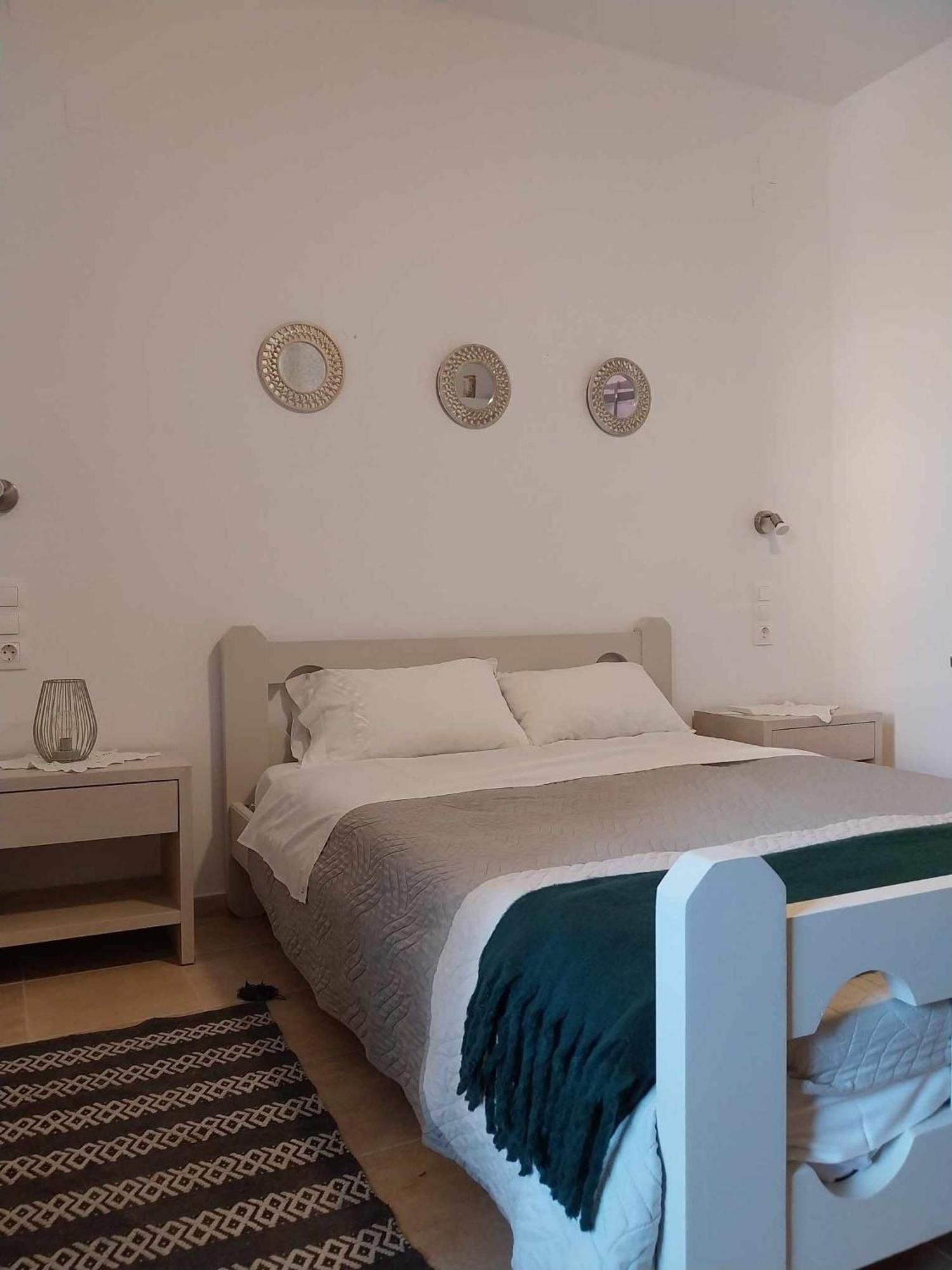 Papas Apartments Míresz Kültér fotó