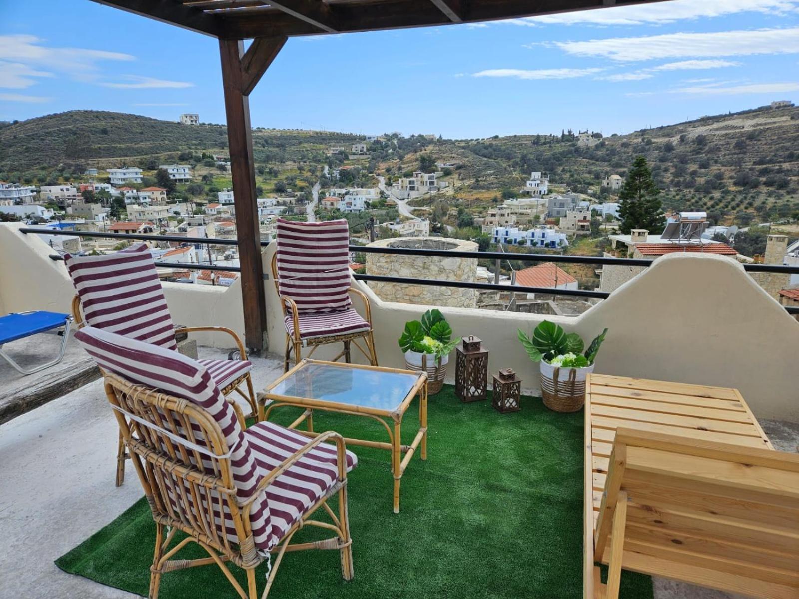 Papas Apartments Míresz Kültér fotó